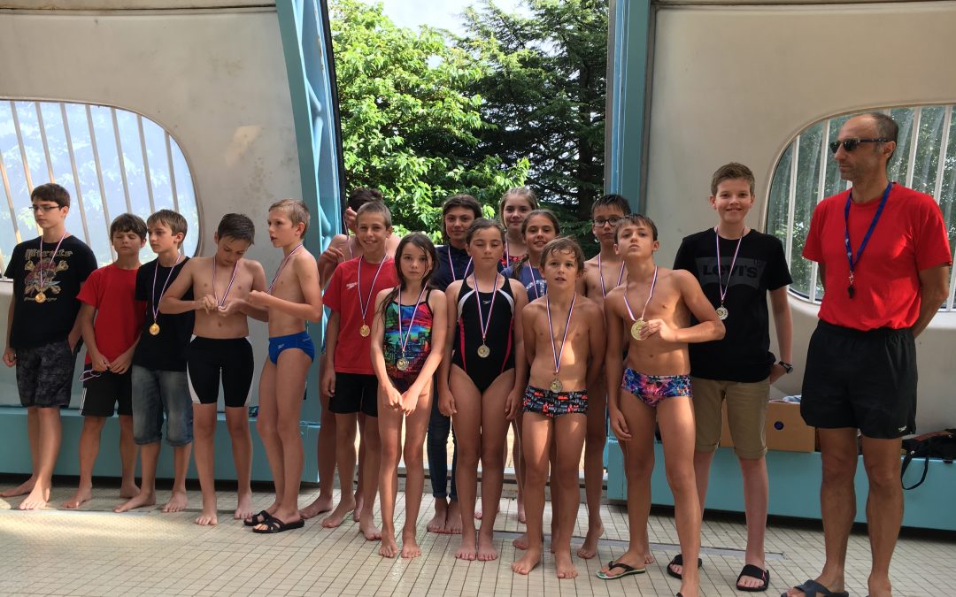 Cérémonie de récompense des groupes de Compétition