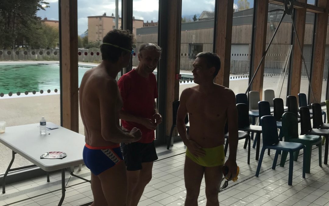 INTERCLUBS départementaux Toutes catégories à St-Egrève le dimanche 14 novembre (1) : L’équipe 1 Messieurs sur la seconde marche du podium départemental