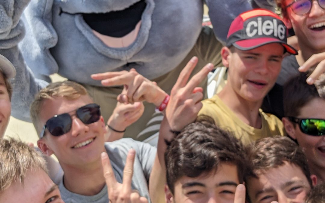 Stage de Sauvian 2ème jour : Paon, mascotte et toboggan
