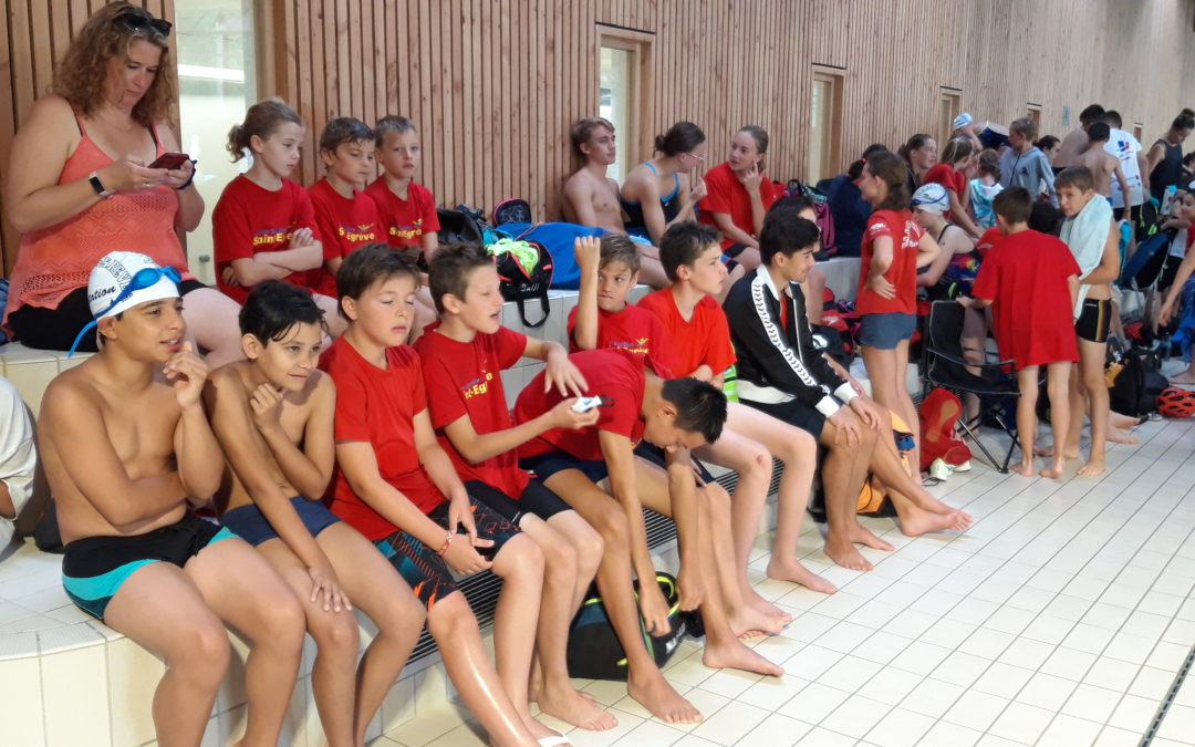Grand prix de St-Egrève (1) : 50 et 100 papillon, 2 Fantin, Lorenzo, Milo et Lénaïs au sommet