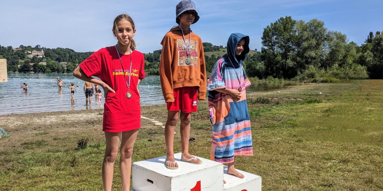 Traversée du lac de Paladru : hommage tardif aux participants